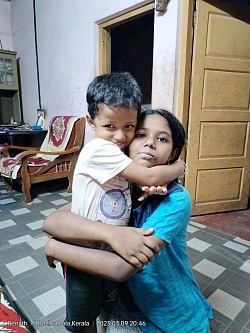 Rea & Renith